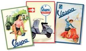 Alcune cartoline
commemorative della Vespa, un altro simbolo dell’italian style e del boom economico degli anni Sessanta